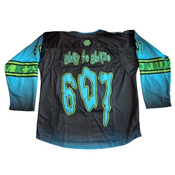 Six Seven | EXCLUSIVE Rick & Morty Hockey Jersey "Glory to Glorzo" - Picture 5 of 7